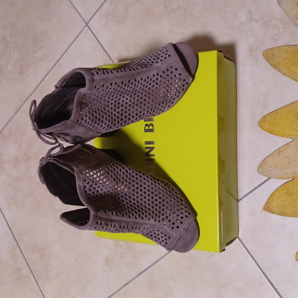 Gianni Bini Boots